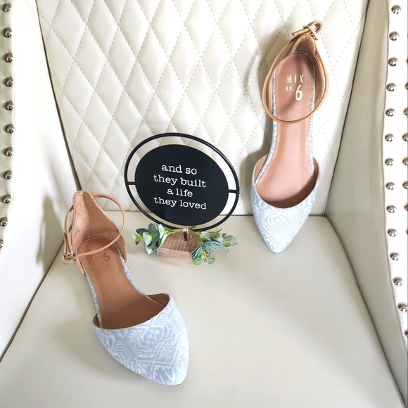 Women's Mix No 6 Blue/White/Beige Sze 9.5 Sandal. GREAT CONDITION - Picture 10 of 16